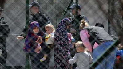 كوسوفو: وضع أكثر من 20 امرأة عائدة من سوريا تحت الإقامة الجبرية