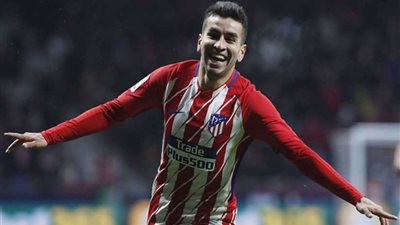 أتلتيكو مدريد يفوز على فالنسيا 3-2 ويؤجل تتويج برشلونة بالليجا الإسبانية