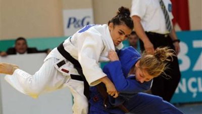 لمياء الزنان تتوج بفضية بطولة إفريقيا للجودو بجنوب إفريقيا