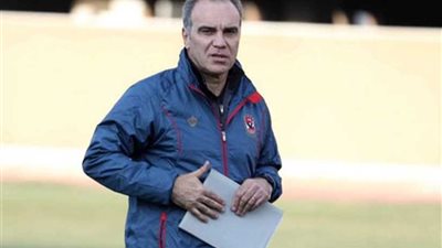 الأهلي يعلن كتيبته لمواجهة المصري