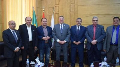 مركز متكامل لعلاج سرطان الثدي بجامعة بنها