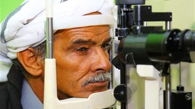 في ذكرى تحرير أرض الفيروز.. إجراء 94 عملية عيون لأهالي سيناء بالمجان