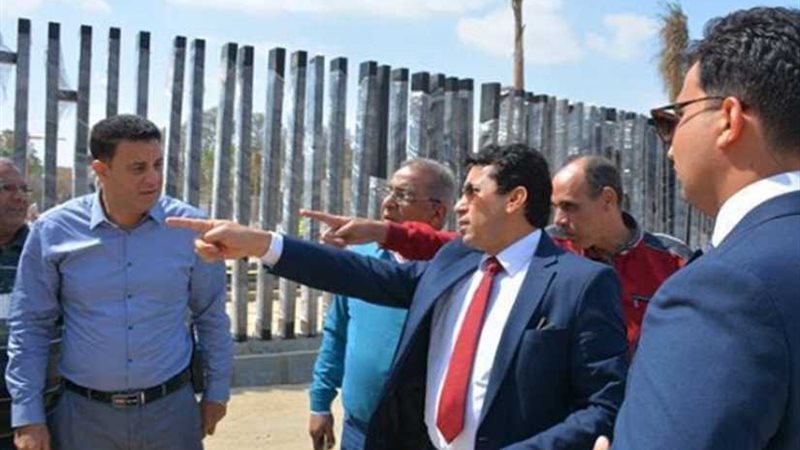 وزير الشباب والرياضة