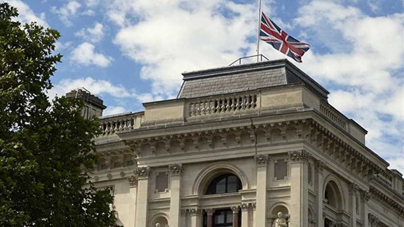 بريطانيا تحذر مواطنيها