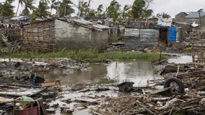 كينيث يضرب موزمبيق