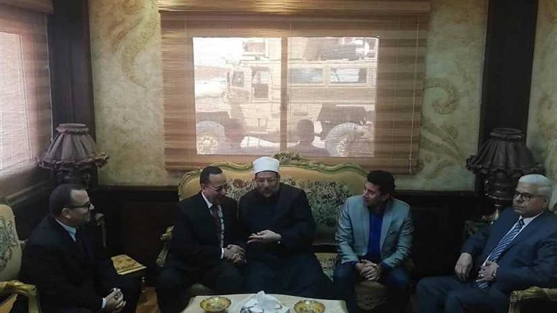 وزيرا الأوقاف والشباب