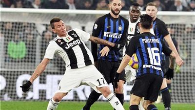 صدام إنتر ميلان ويوفنتوس في الدوري الإيطالي يتصدر صحف إيطاليا