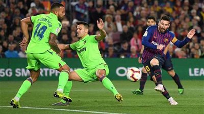 برشلونة يتوج بلقب الليجا للمرة الـ 26 في تاريخه بهدف ميسي في مرمي ليفانتي