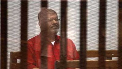 تأجيل محاكمة مرسي وآخرين في 