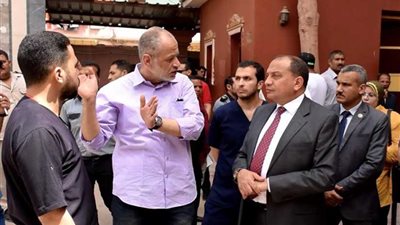 رئيس جامعة بني سويف يتفقد المستشفى الجامعي خلال أعياد الربيع