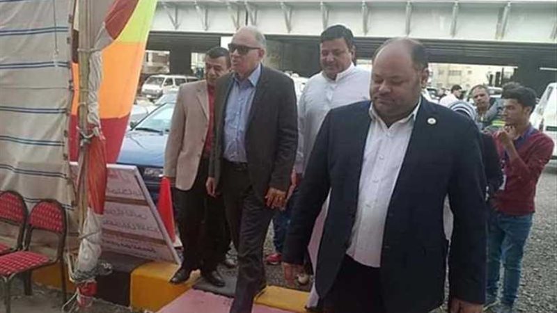 قافلة طبية مكبرة