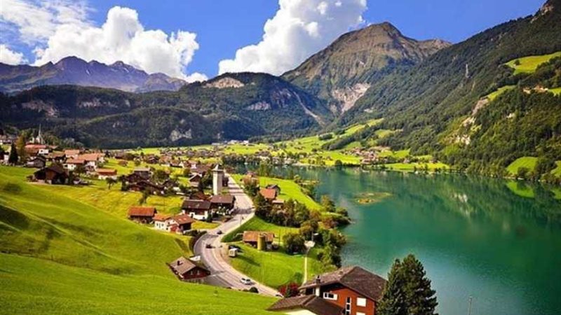 شاهد أشهر الجبال