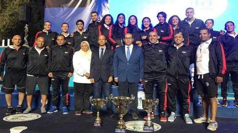 مدرب السباحة: لا