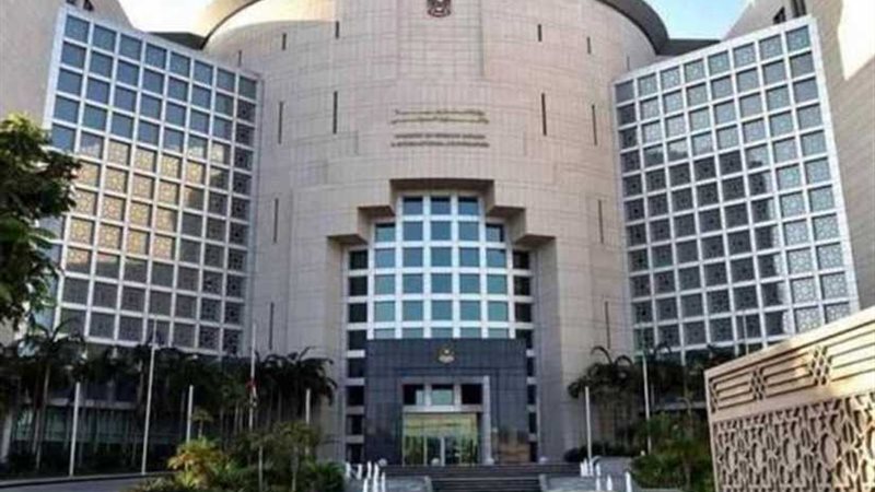 الإمارات تتابع بقلق