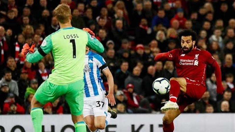 «صلاح» يسجل هدف عالمي