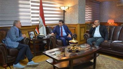 صبحي ومصطفى يناقشان الاستعداد لتنظيم مونديال اليد 2021