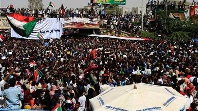 الاتحاد السوداني لكرة القدم يقرر تعليق مباريات الدوري الممتاز لأجل غير مسمى