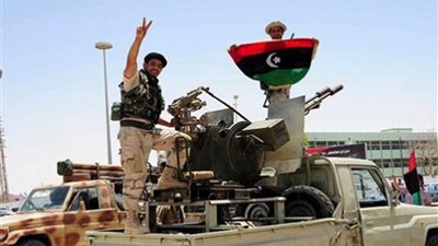 الجيش الليبي يستدرج الميليشيات في مرمى نيران القوات الجوية