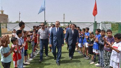 محافظ أسيوط يفتتح ملعب نجيل صناعي بمركز شباب إسكندرية التحرير بتكلفة مليون و600 ألف جنيه