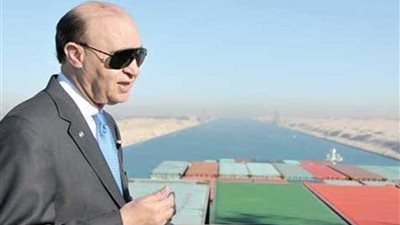 مميش: قناة السويس تسجل رقما قياسيا بعبور 68 سفينة بحمولة 5.3 مليون طن