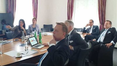 وزيرة السياحة تبحث سبل التعاون بين الوزارة وكلية الإدارة الفندقية بلوزيرن السويسرية