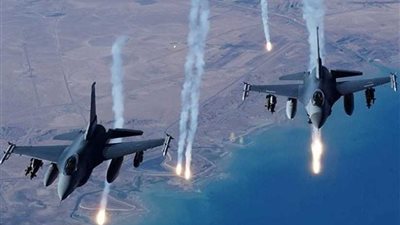 غارات جوية تستهدف معسكرا للمليشيا الحوثية غربي حجة