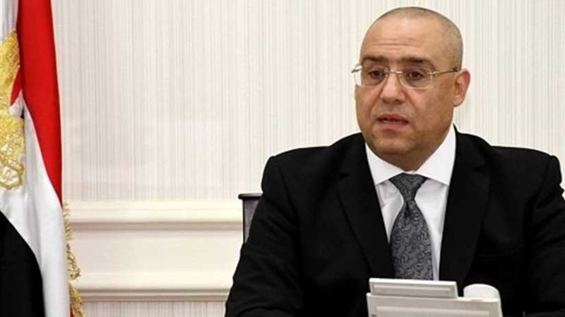 وزيرا الإسكان والنقل