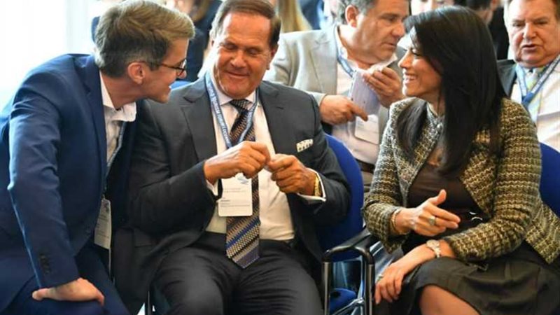 وزارة السياحة تدرس