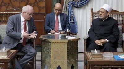 فولكر كاودر: ألمانيا حريصة على الاسترشاد بآراء الإمام الأكبر في ترسيخ ثقافة الحوار