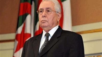 الرئيس الجزائري المؤقت يلتقي وزيري التجارة والأوقاف في البلاد