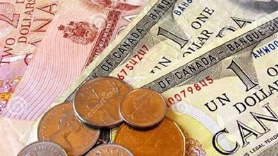 تراجع الدولار الكندي مع انخفاض أسعار البترول