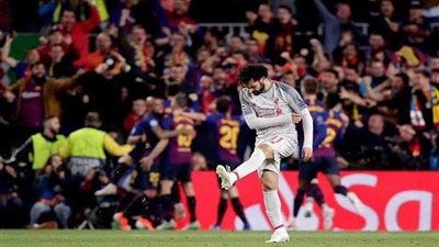 هل سينجو ليفربول إيابًا ويضرب برشلونة برباعية نظيفة على «آنفيلد»؟
