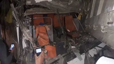 إصابة 8 أشخاص في تصادم بالطريق الصحراوي بالبحيرة