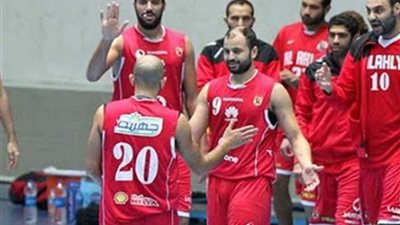 الأهلي يصارع الاتحاد على برونزية سوبر السلة