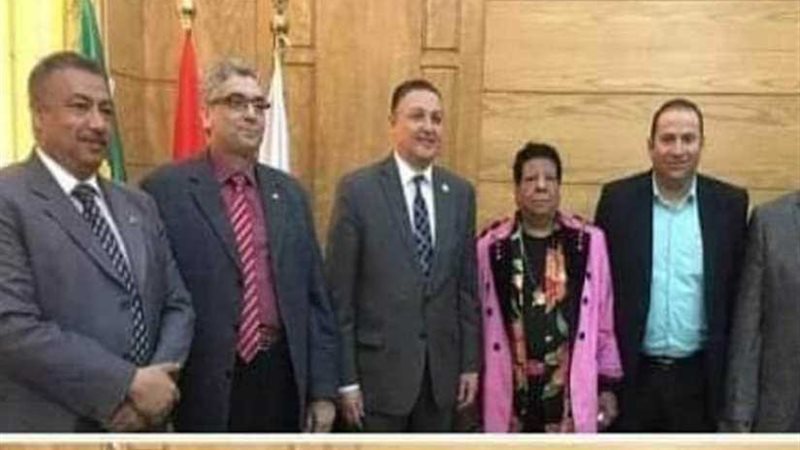 تكريم شعبان عبدالرحيم