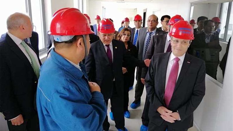 العصار يستطلع أمكانيات