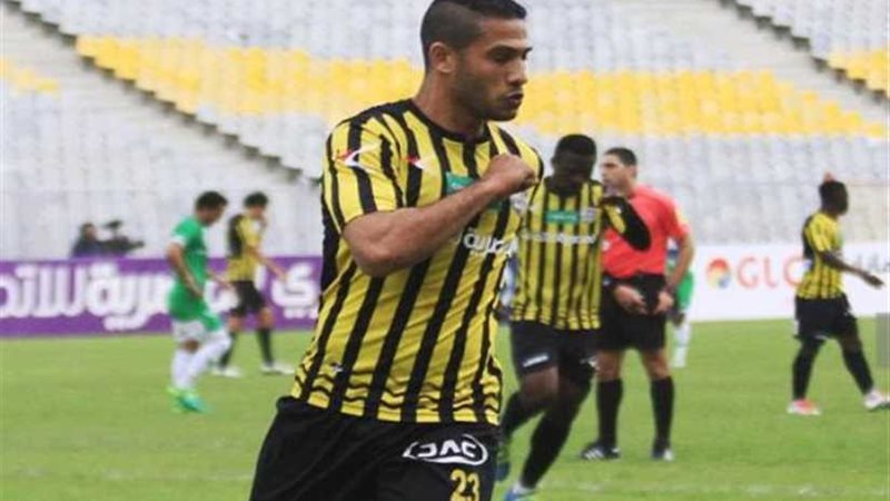 أحمد علي تحت منظار