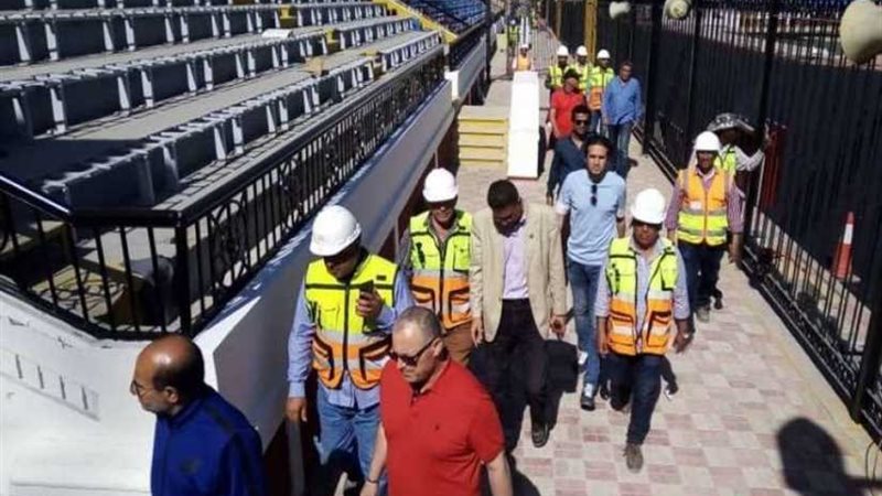 هاني أبو ريدة يتفقد