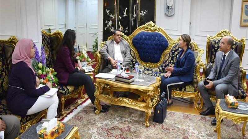 محافظ البحيرة ومدير