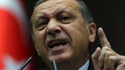 انتكاسة في حزب أردوغان.. بوادر تفكك وانشقاق