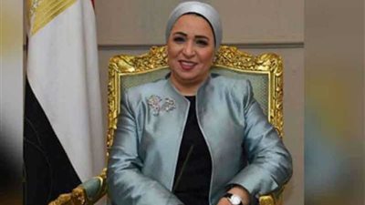 انتصار السيسى تهنئ الشعب المصرى بشهر رمضان: يبث البهجة فى النفوس