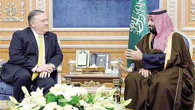 ولي العهد السعودي يبحث العلاقات الثنائية خلال اتصال هاتفي مع وزير الخارجية الأمريكي