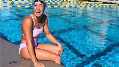 فريدة عثمان تشارك ببطولة الأبطال العالمية للسباحة في بودابست