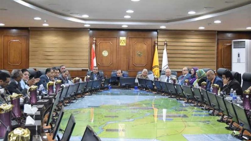 إنشاء نادٍ لنقل وتسويق