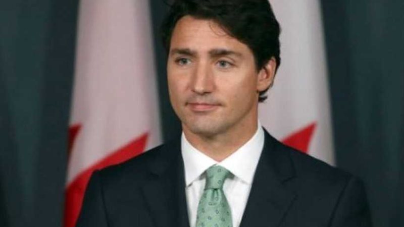 رئيس وزراء كندا يناقش