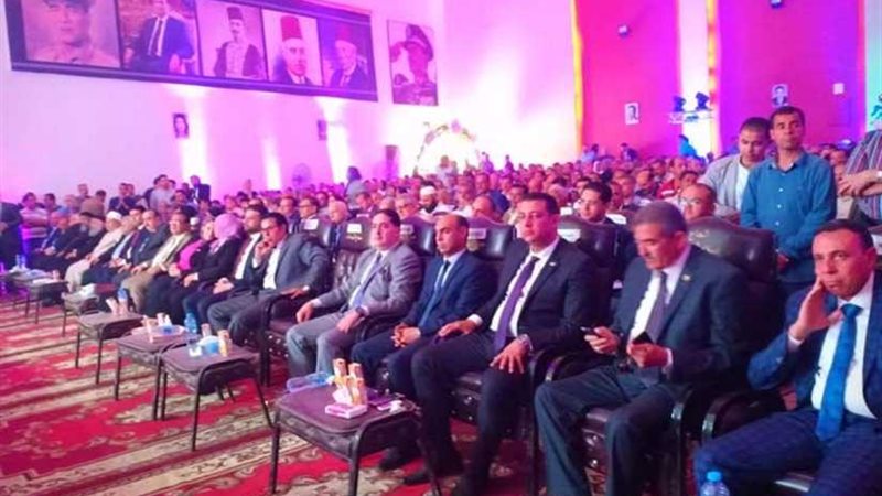 احتفالية لتكريم العمال