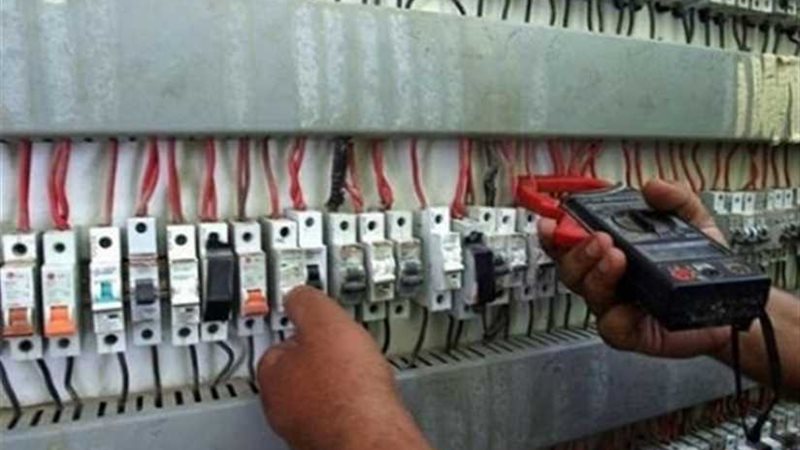 قطع التيار الكهربائي