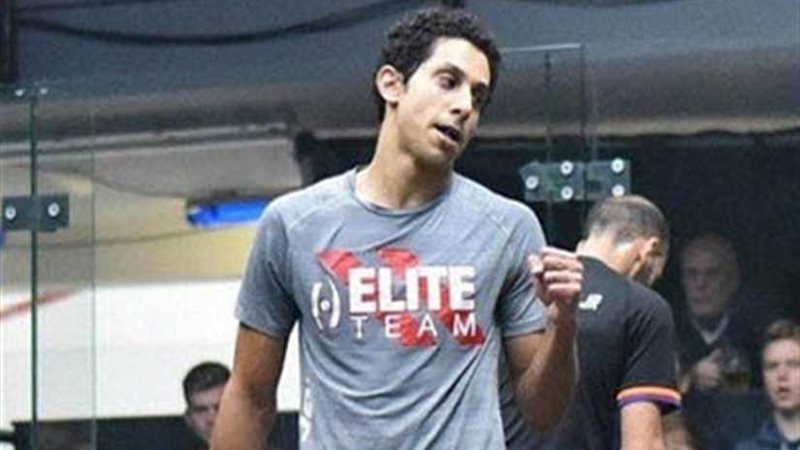 طارق مؤمن يعلن انسحابه