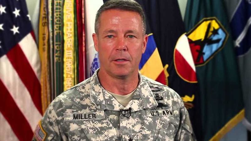 قائد القوات الأمريكية