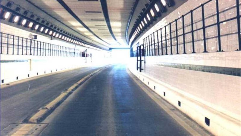 خبراء النقل عن الأنفاق